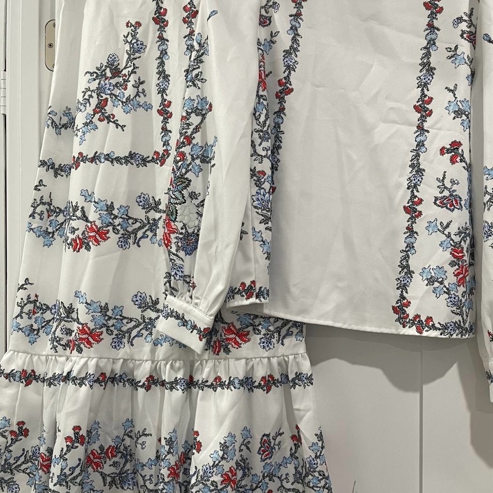 SHEIN White Floral Skirt Set